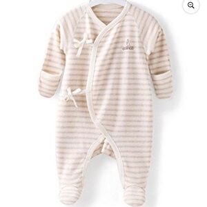 🍊5/$25 Cobroo Cozy Cream Striped Footie for Kids size 0-3m